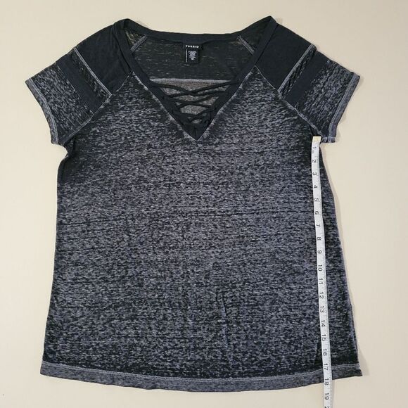 Torrid Women's Black Burnout V-neck Short Sleeve Pullover Top - Picture 8 of 13